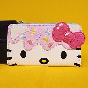 Loungefly Sanrio Hello Kitty Cupcake Sprinkle Sweet Treats Flap Wallet NEW